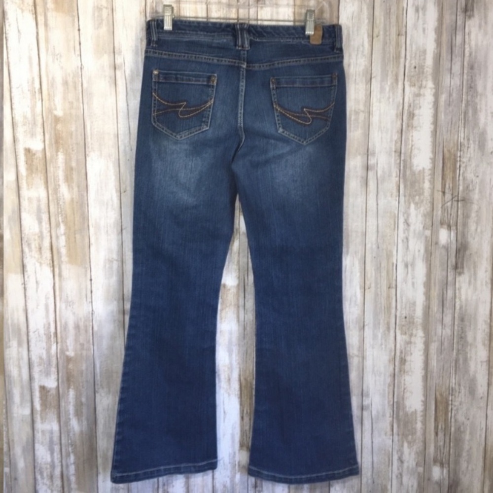 Maurices Molli Flare Jeans - Picture 2 of 8
